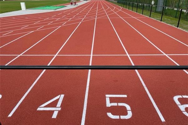 Aanleg kunststof atletiekpiste 8-baans Groot Schijn - Sportinfrabouw NV